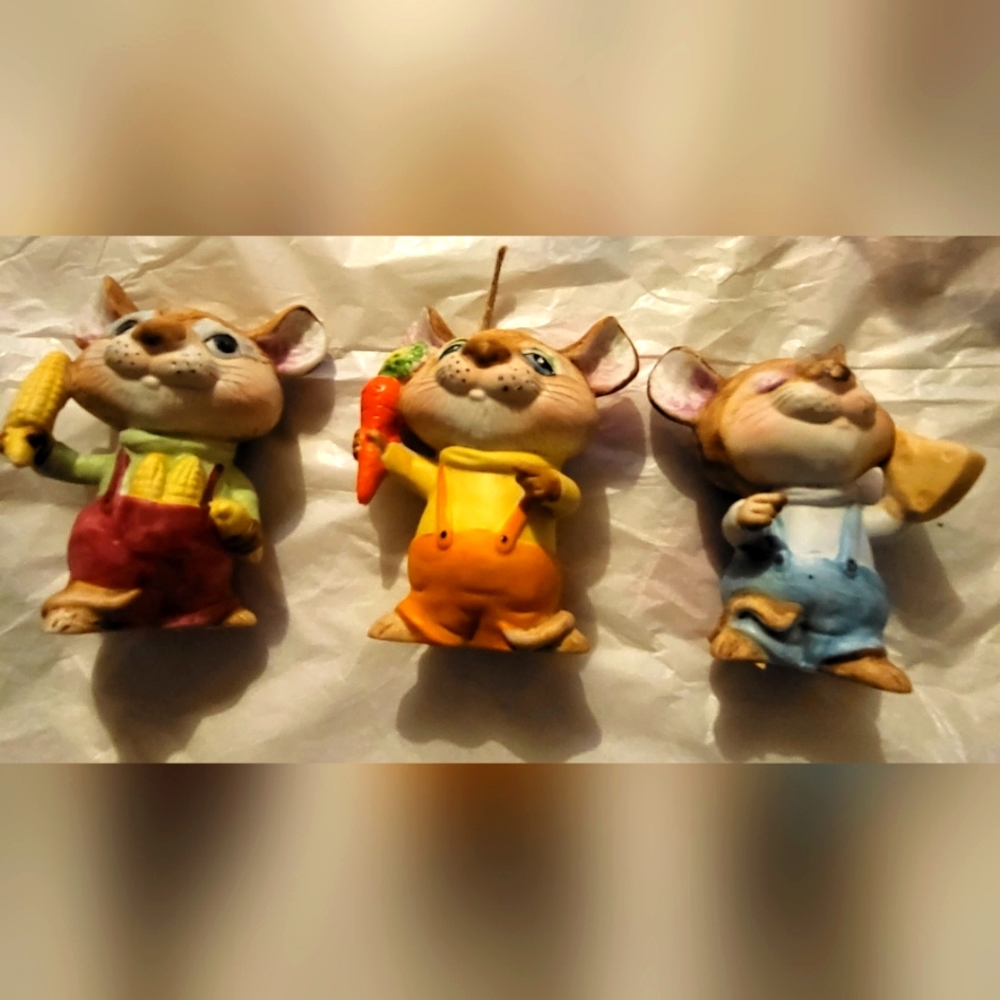 Vintage set of 3 porcelain field mice